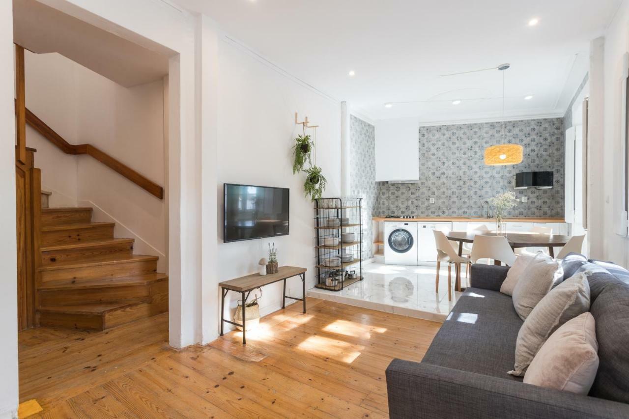 Alfama Tale Four-Bedroom Apartment W/ River View - By Lu Holidays Лиссабон Экстерьер фото