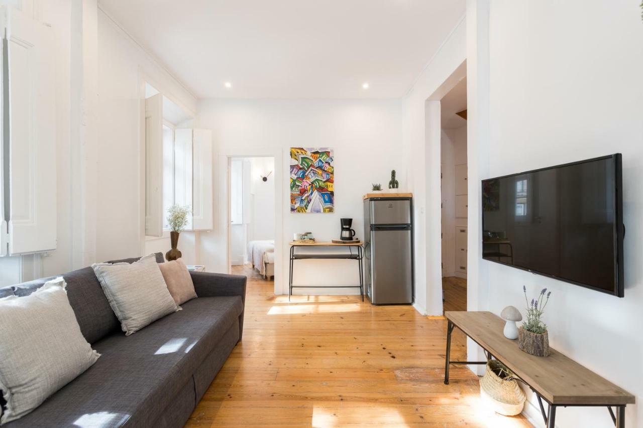 Alfama Tale Four-Bedroom Apartment W/ River View - By Lu Holidays Лиссабон Экстерьер фото